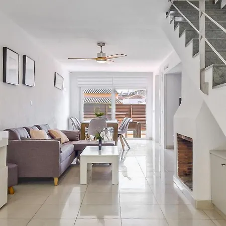 Port Estrella By Interhome Roses